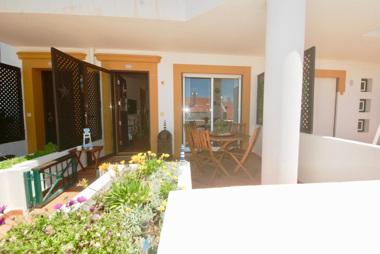 Oceanic Apartment Sao Martinho do Porto Exterior photo
